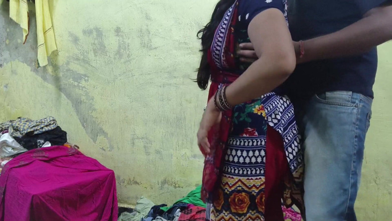 Mumbai Ashu: Kiri Penjimat Pakaian di Rumah