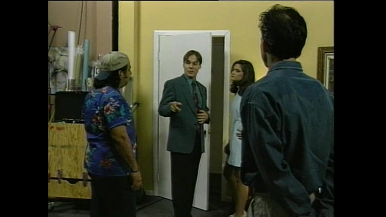 The Hunter Collection: Sexy a roztomilá brunetka na gauči