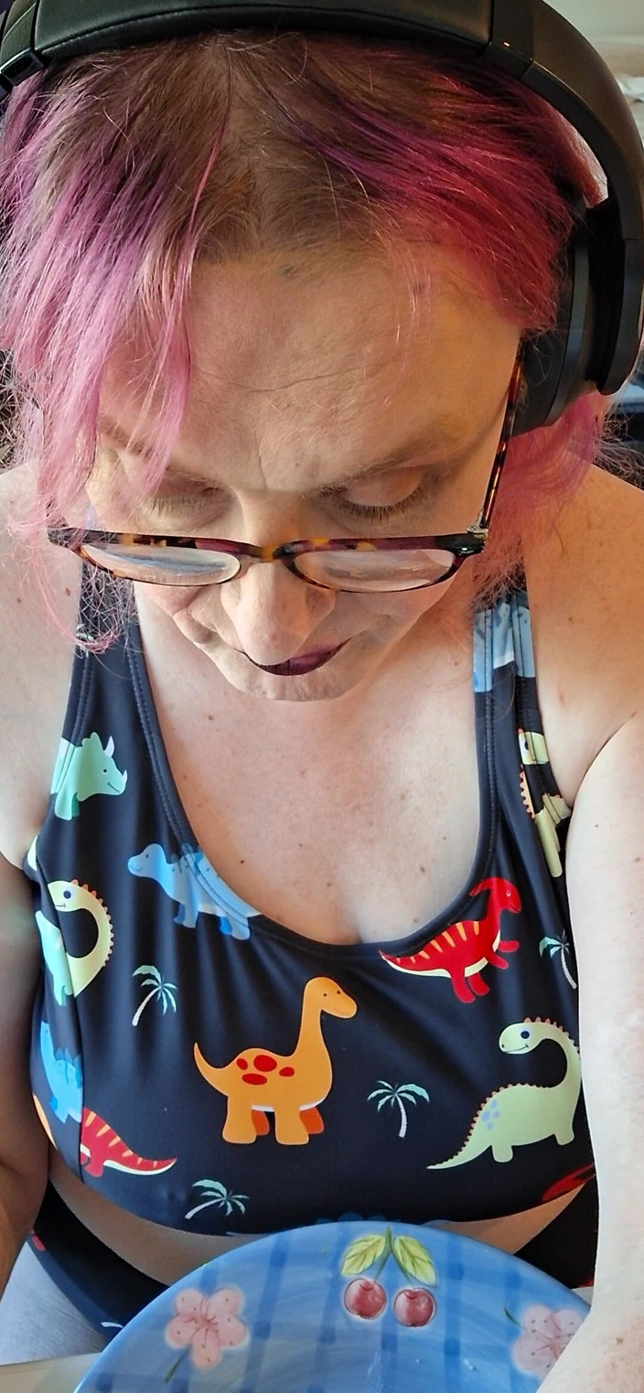 Princess Udders: Dinosaur Girl Eats Breakfast!