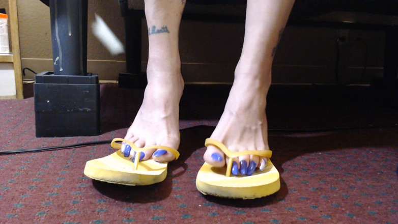Abby Anna: Flip flop spelen lange teennagels