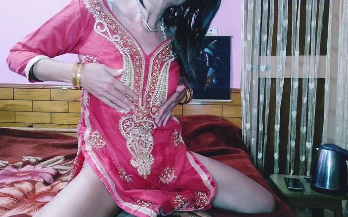 Bolly Karma: Nuova sorpresa- bella ragazza.