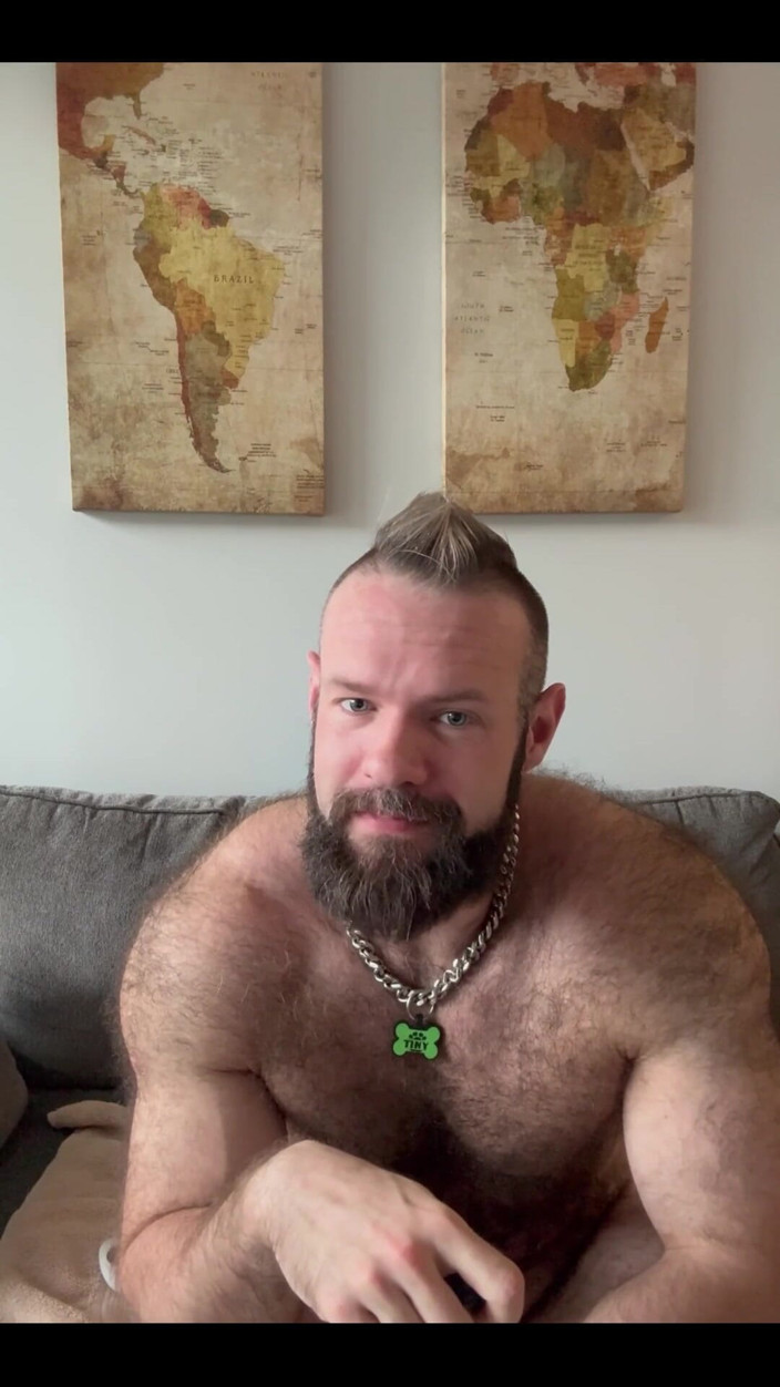 BeefyCanuck: Hra s tvým velkým bráchou, část 1