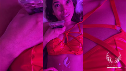 Mianins: Red Latex Ignore Cum Cleanup with Latina Mianins