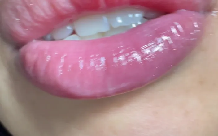 Asmr_mouth: Giantess Takes This Little Man in Her Mouth