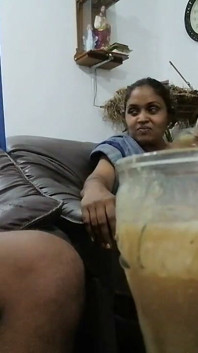 Desi MILF Pick up 4 -she Is Ready for an Ice Cream