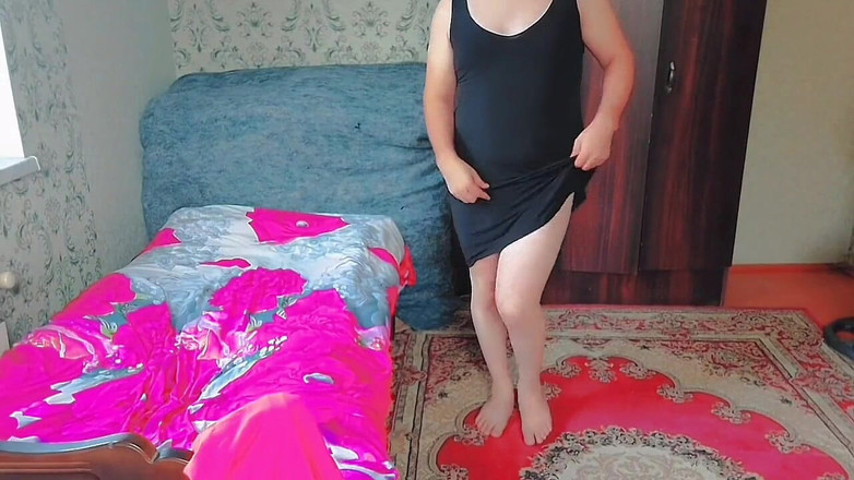 Kitty_Cross: वीर्य शॉट का एहसास आखिरकार सुंदर महिला लड़के के प्यारे लंड से हुआ