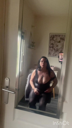 Maitresse Clara: JOI davanti al tuo riflesso nello specchio