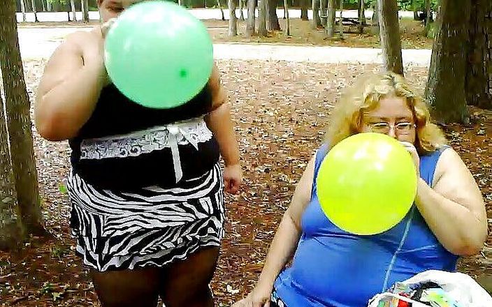 BBW nurse Vicki adventures with friends: 2 bbws are balloon blowing and popping