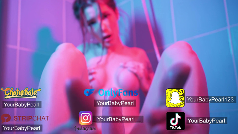 Pink Lights Entertainment: YourBabyPearl - pancutan syahwat mandi fetish kaki