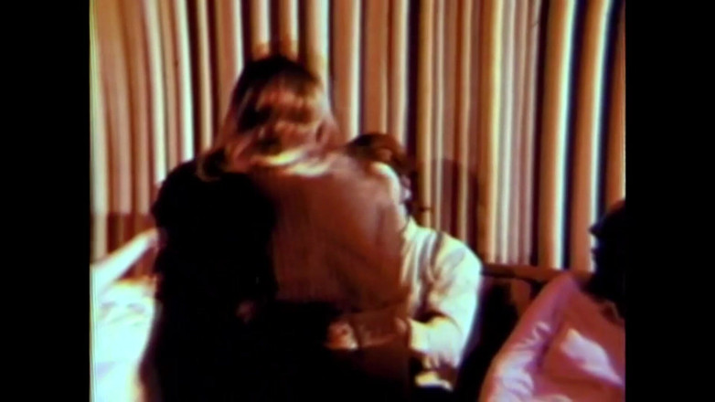 The Unforgettable: Il Maiale Gozona Prende Il Latte