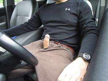 TJenner: Une voiture se masturbe, j'éjacule sur ma bite, pré-éjaculation, verbale