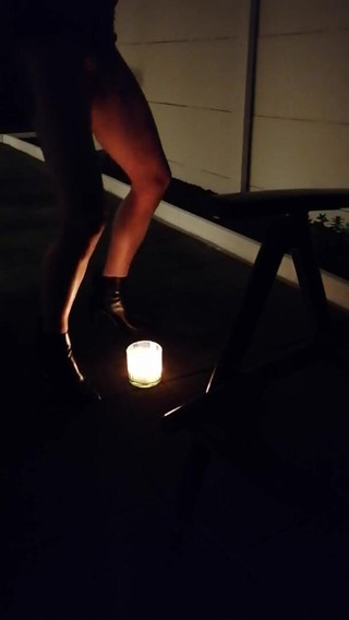 Crosdressing: Camminare all'aperto di notte