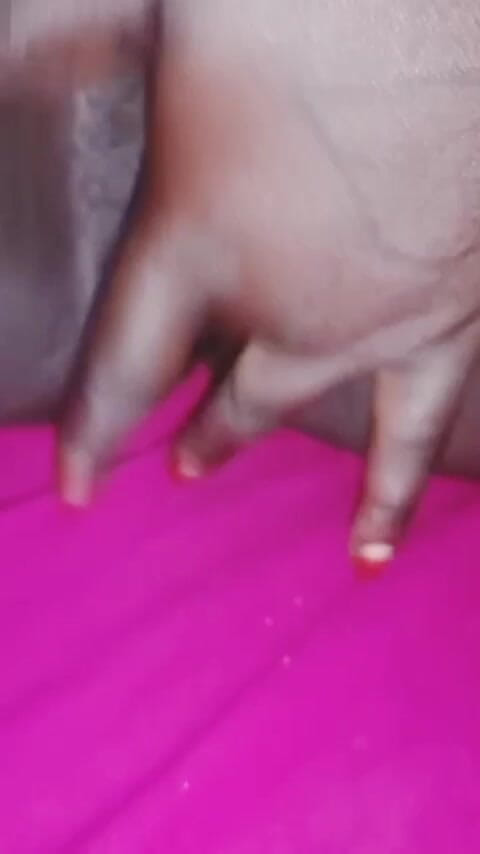 Bad boy studio: Ebony Mature Bitch Is a Squirter