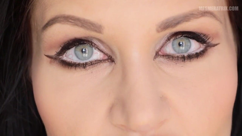 Lady Mesmeratrix Official: Olhos arrebatados ...