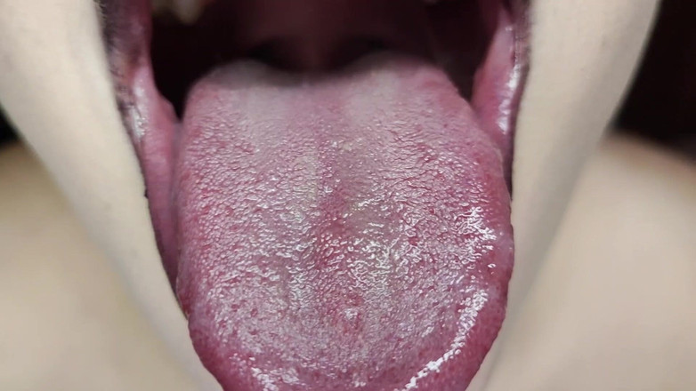 Princess18_: Zamieniam cię w gumowego niedźwiedzia i zjadam cię