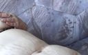 Mature NL: Kurvig styvmamma suger kuk i denna hemlagade sexfilm