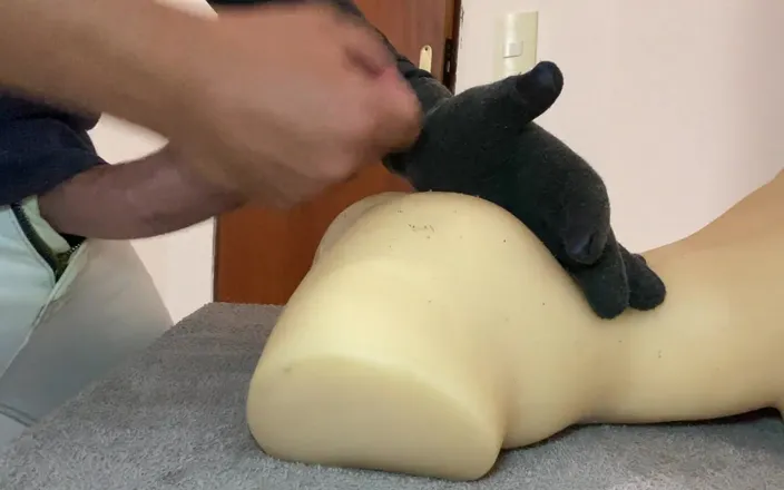Greedy truck: A Big Dick, and a Tight Ass! Destroying My Doll's...