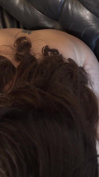 Auntjudys - बड़े स्तनों वाली मकान के कपड़े पहनी Ms. Kitty Kat तुम्हें चोदने लायक मम्मी वाला पोर्न देखते हुए पकड़ती है (देखने का बिंदु)