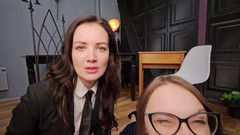 Faye Taylor: Chloe a Faye studentka trojka s ředitelem