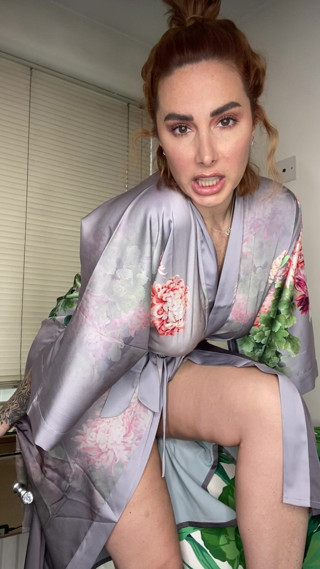 Paige Turnah: Im Your Stepsister This Is so Wrong