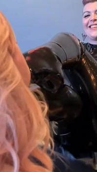 Latexstrumpor dyrkar