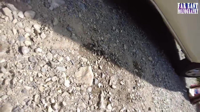 Far East pornography: Wet-mark Wander jako Ona Pozostawia niegrzeczny błyszczący szlak, gdziekolwiek się...