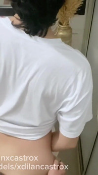 화장실에서 나를 하드코어하게 따먹고 질싸에 사정하는 의붓남매