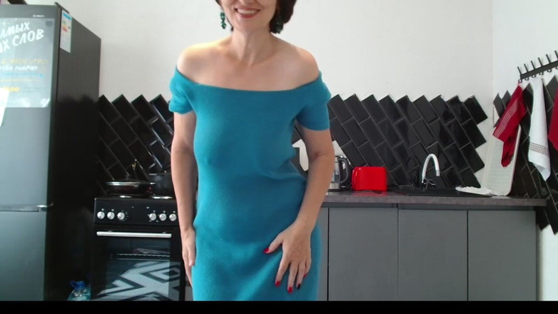 AngelaMilf: The Ass Enjoyed the Finger