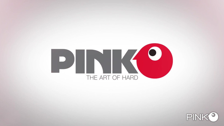 Pinko Club: Gorąca dziewczyna Korinha poderżnięta przez Lucę Ferrero