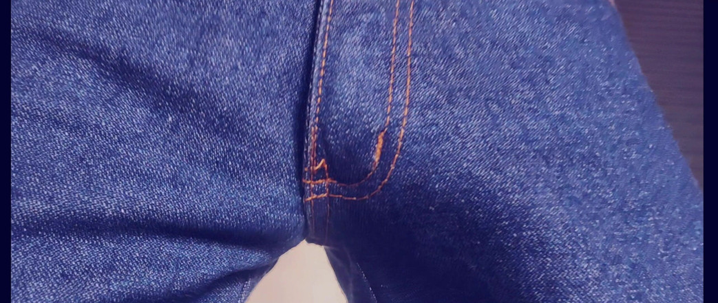 Stink HairyMale: Aku akan cum dengan celana jeansku