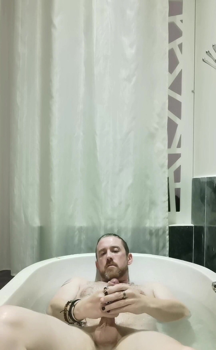 Dirty Talking Guy: I'd love If you were in this tub with me (私はあなたが私と一緒にこの浴槽にいたら)