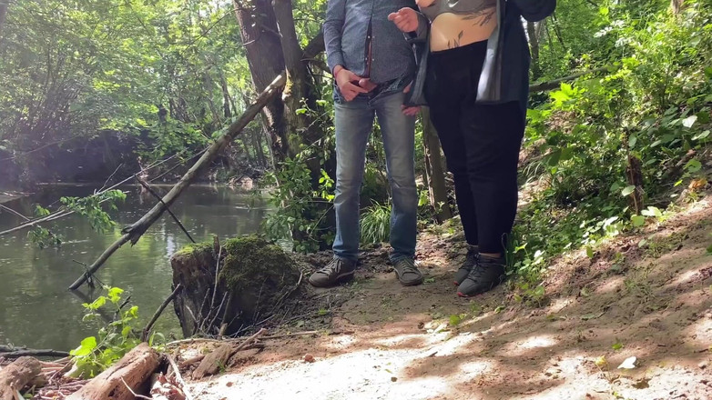 OurFetishLife: 熟女の義母からの素晴らしい手コキ