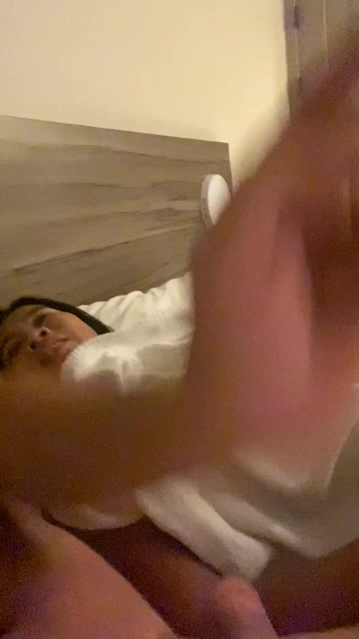 Mudur_bey35: Nella camera d'albergo con il mio dolce amore timido