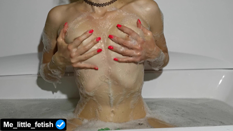Me_little_fetish: Slender stepsister in soapy foam washes in the bathroom, gently...