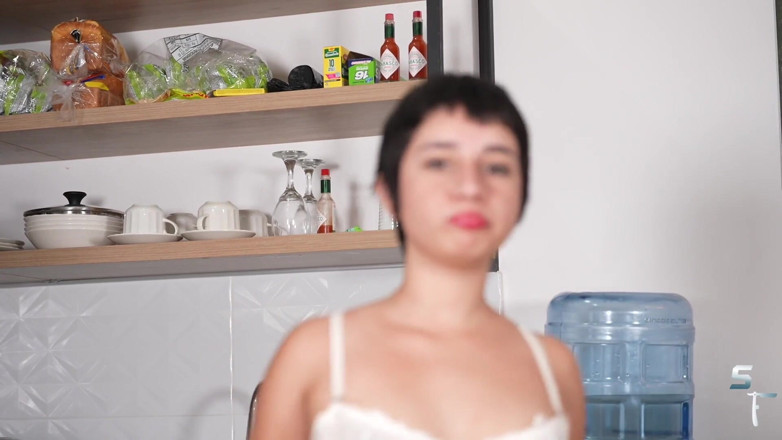 Shave Flix: Yesenia Returns