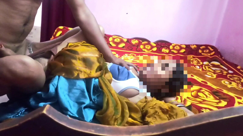 Sumaj: sundar bangaali chudaee larkiyan