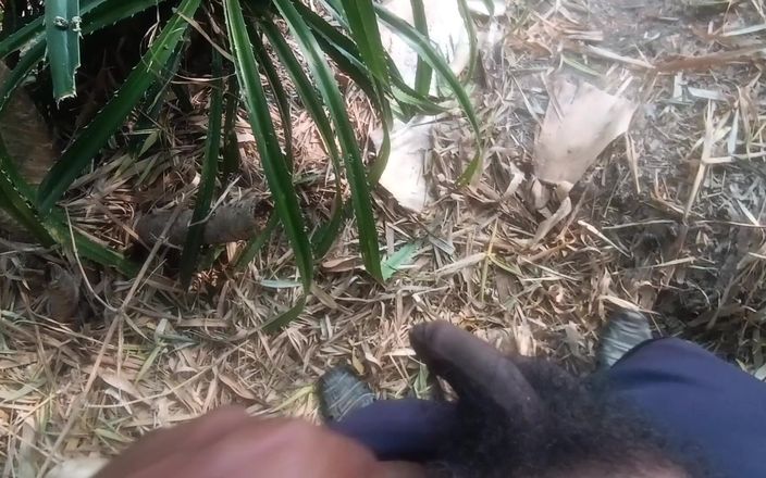 Kunukuni: Деревенские девушки бхабхи, накачка руки девушки джунглей