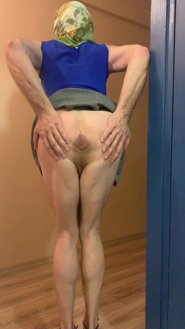 cd_aysemmm: My Horny Little Pussy and Tight Hole
