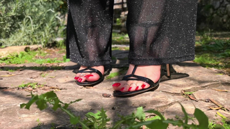 Goddess Lena: Hoge hakken Voeten