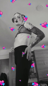 Traxy Femboy Dance