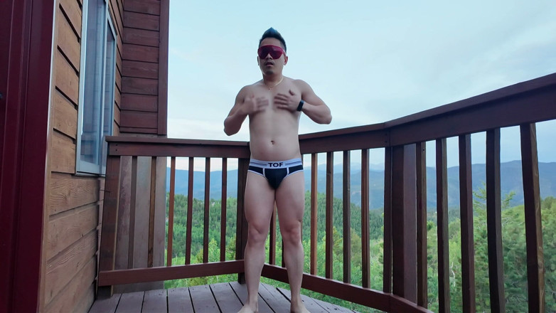 Barenakedmuscles: Asian Hunk's Balcony Flex &amp; Cum
