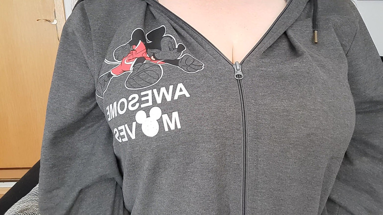 Curly_Dreams: तो सींग का बना हुआ बड़े स्तन