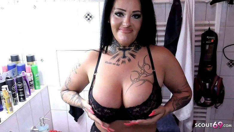 Full porn collection: Bintang bokep jerman diajak ngentot dan di-gangbang di pesta sperma