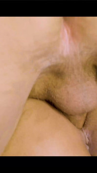La moglie indiana traditrice con grandi tette fa sesso con il suo x fidanzato