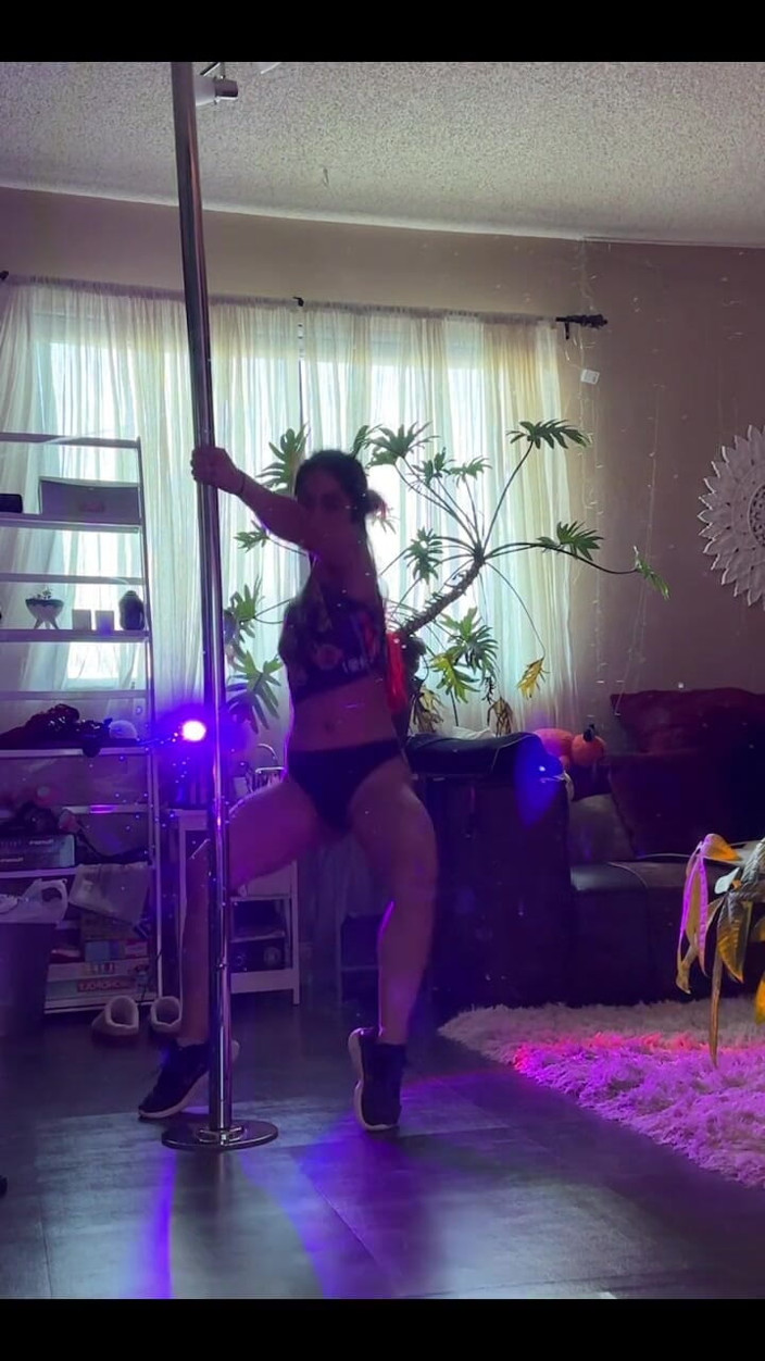 lilRavenFox: Dance for Me