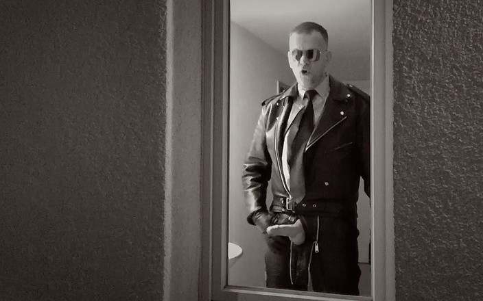 GERMANE_XL: Leather Man 4 Cock Play &amp; Piss Two Times