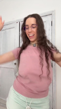 Boob Twerk