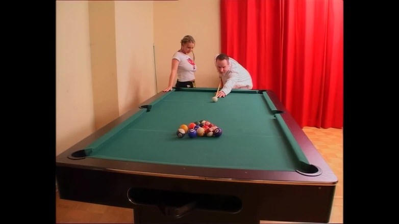 Best Amateur Sex: Young Horny Big Tits Blonde Pigtails Seduces Him at Pool