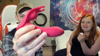 Sin Spice by Sophia Sinclair and Jasper Spice: Animour - dezbrăcare cu vibrator și masturbare