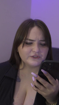 Pornstory: Užívá si tvrdý anální sex se svou milenkou